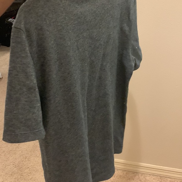 Calvin Klein Tee - Picture 2 of 2